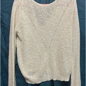 White knitted sweater